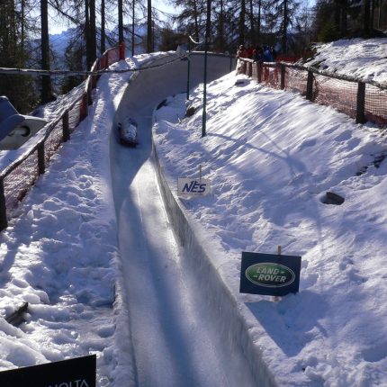 Le Olimpiadi si possono fare anche senza la pista da Bob, coinvolgendo in questo modo tutta la comunità locale.