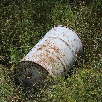 Riqualificazione dell’ex cava dei laghetti di Giulietta e Romeo, EV chiede garanzie sui materiali di riempimento